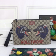 Gucci Clutch Bags